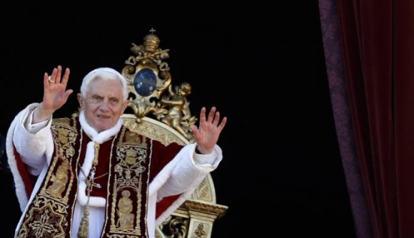 Benarkah Paus Benediktus XVI Mundur Karena Faktor Kesehatan ?