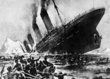 Tenggelamnya Kapal Titanic